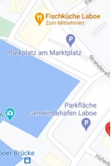 Laboe: Parkplatz Hafen